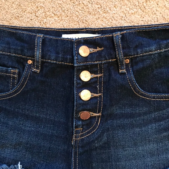 Bullhead High Rise Denim Shorts Womens Size 26 Blue Dark Wash Button Fly Raw Hem - Picture 2 of 12
